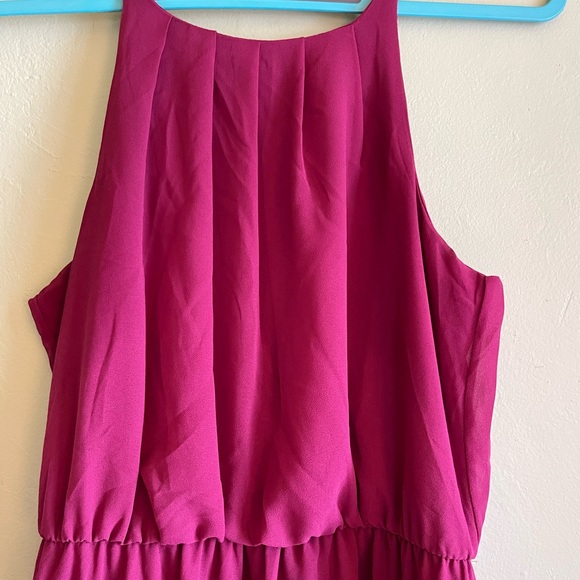 Dress - Picture 3 of 9